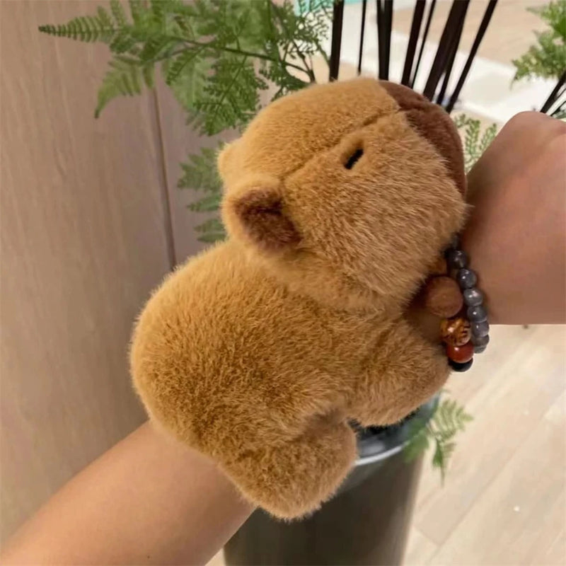 Pulseira Capivara de Pelúcia. Antialérgico!